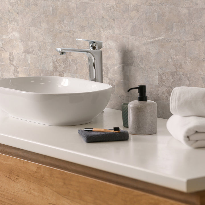 Elegant aesthetic in the bathroom